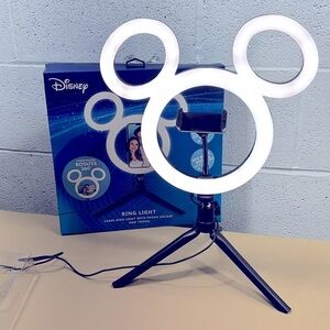 Disney Mickey Mouse Ring Light with Tripod​​​